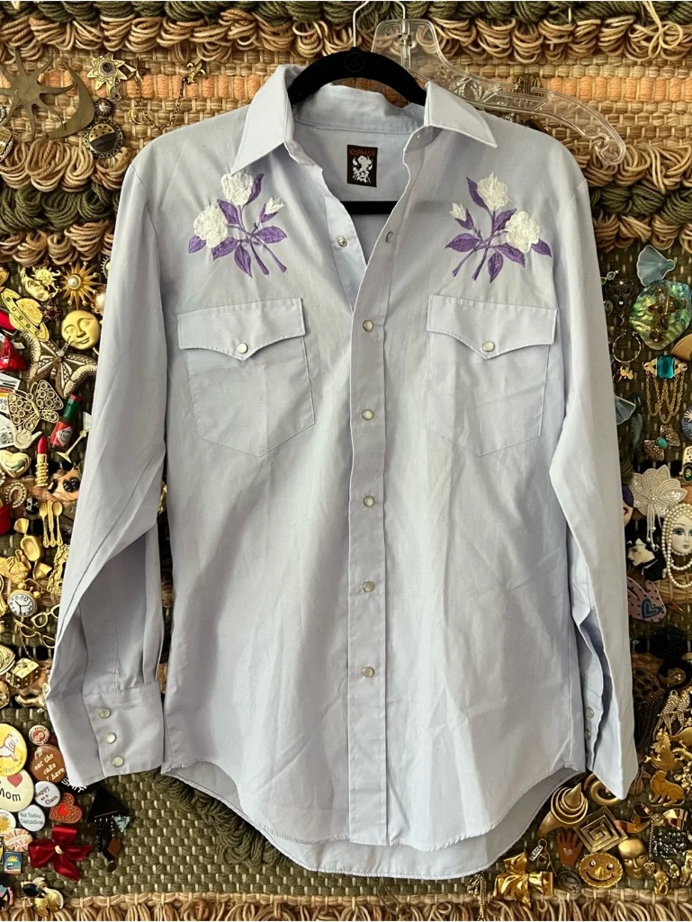 Vintage Karman Western Wear Button Down Short Floral Embroidery Mother of Pearl